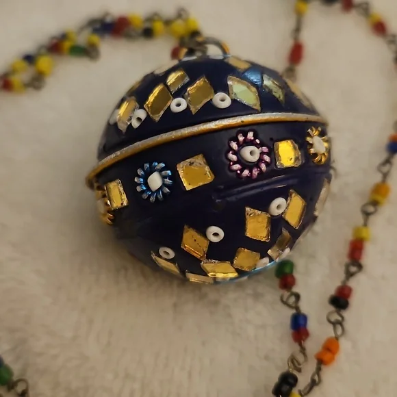 Vintage Indian Micro Mosaic Ball Pendant Multicolor Beaded Festival Necklace - Picture 4 of 11